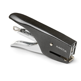BLISTER MINI CUCITRICE M013 + PUNTI PASSO 10 - NERO - KARTIA 80441