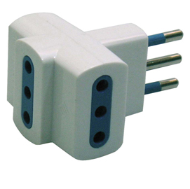 ADATTATORE TRIPLO CON SPINA 2P+T 10A - 3 PRESE 10A - MKC 62603